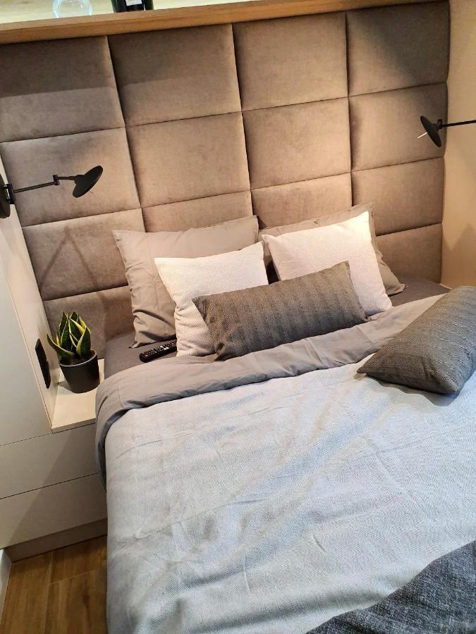 Luxury 2-Room Apartment In Praga-Polnoc Port Praski Warsaw Exterior photo